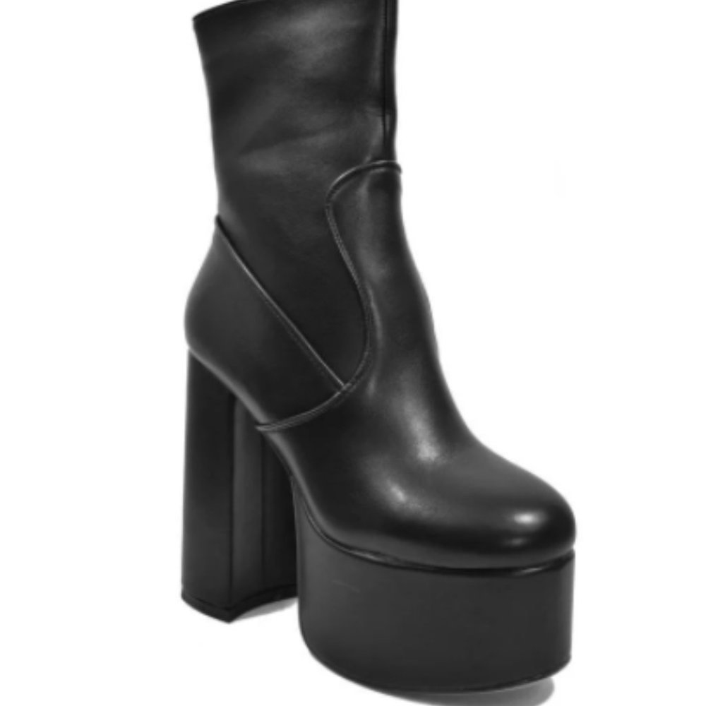 La Moda Vegan Platform Boots